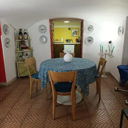 Capa E Coda In Centro Storico
