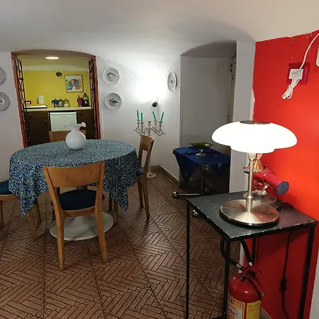 Capa E Coda In Centro Storico Apartamento Nápoles