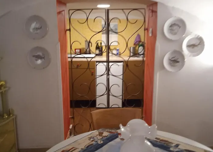 Lägenhet Capa E Coda In Centro Storico Neapel