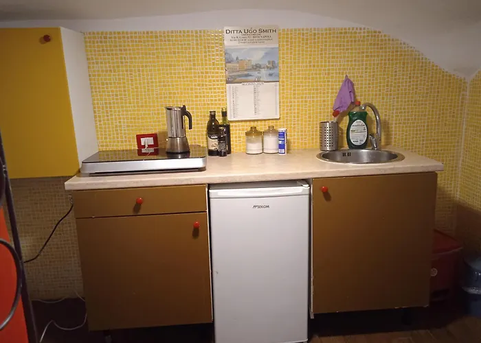 Capa E Coda In Centro Storico Neapel