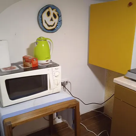 Capa E Coda In Centro Storico Napoli